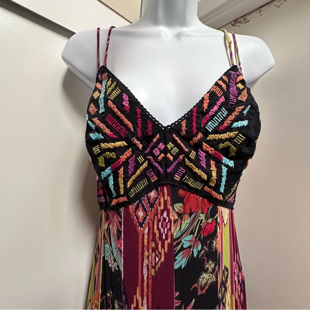 Anthropologie Embroidered Flowy Maxi Dress - Picture 3 of 8